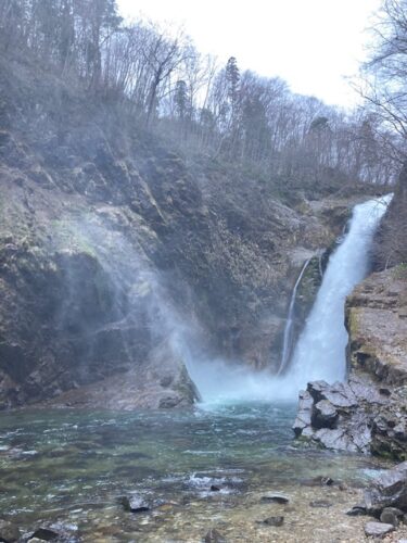 日本三名瀑のひとつ宮城県『秋保大滝』を訪れる。